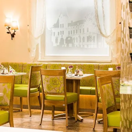 Hotell Gaestehaus Scharfe Kurve Lutzow
