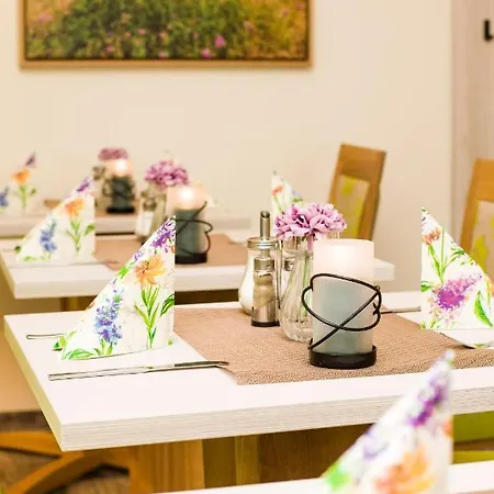 Gaestehaus Scharfe Kurve Lutzow