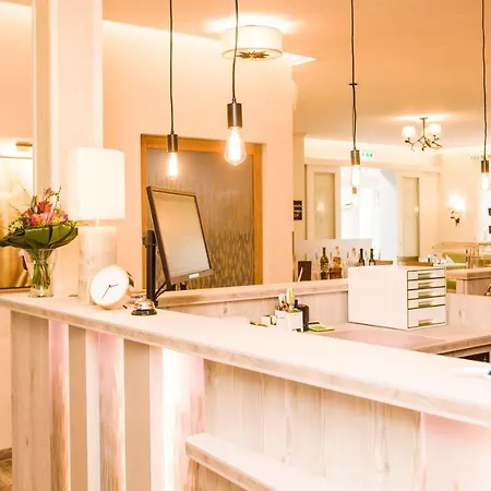Gaestehaus Scharfe Kurve Hotell