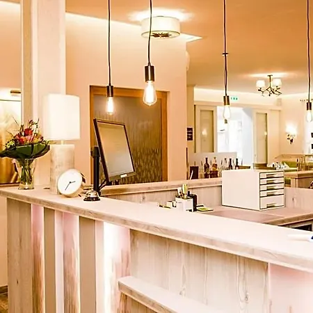 Gaestehaus Scharfe Kurve Lutzow
